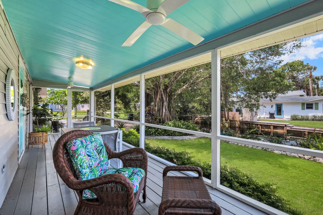 27292 East Dr, Bonita Springs, FL 34135