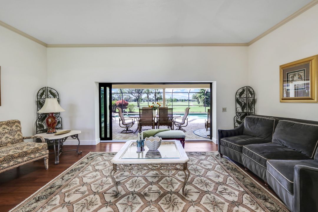 16902 Timberlakes Dr, Fort Myers, FL 33908