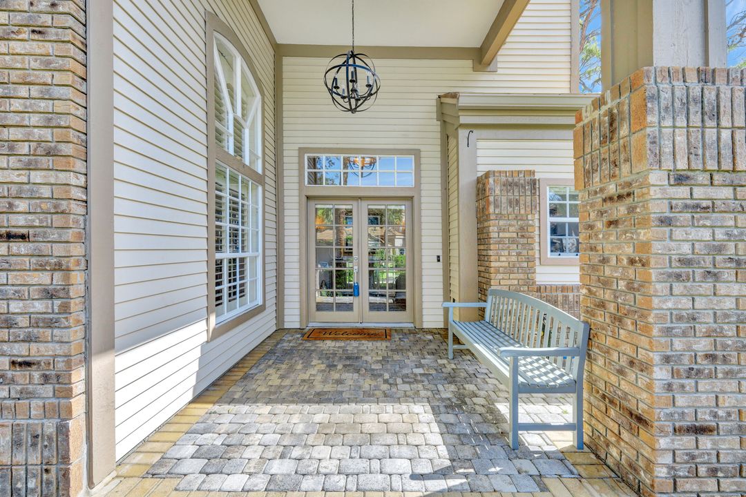 3490 Thornbury Ln, Bonita Springs, FL 34134