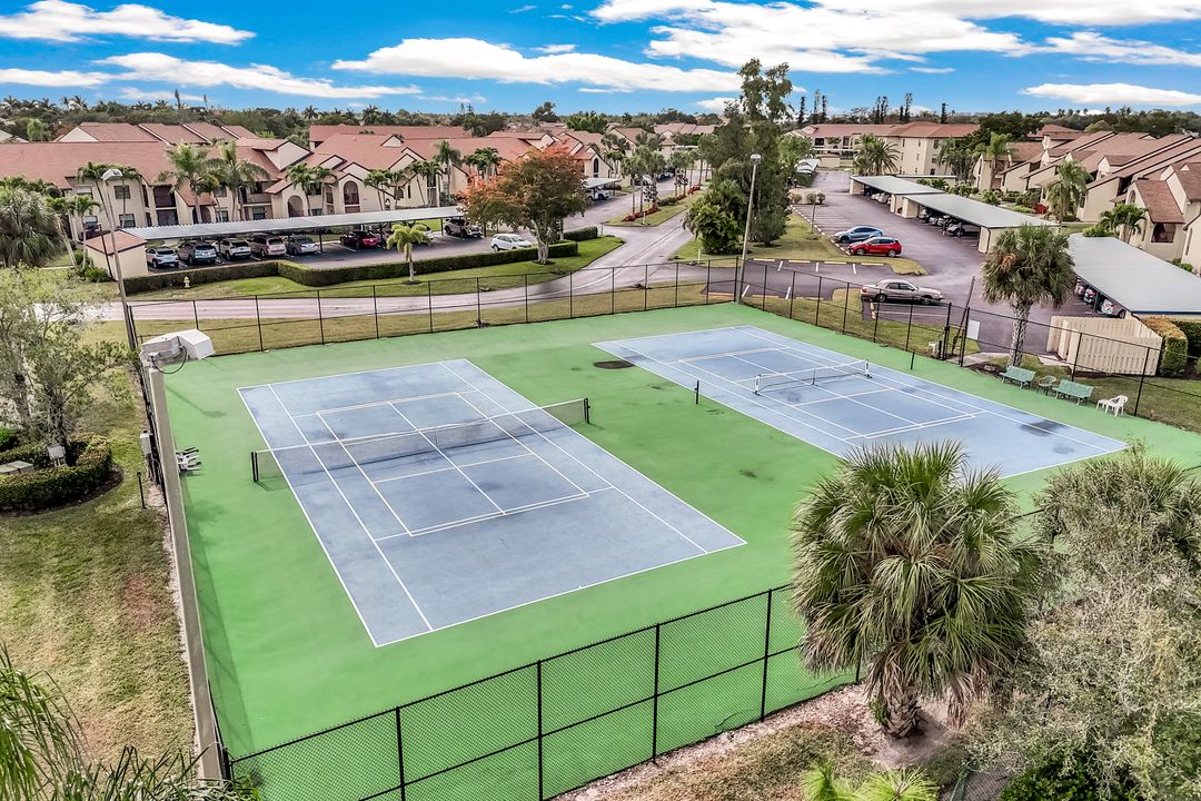 8475 Charter Club Cir #8, Fort Myers, FL 33919