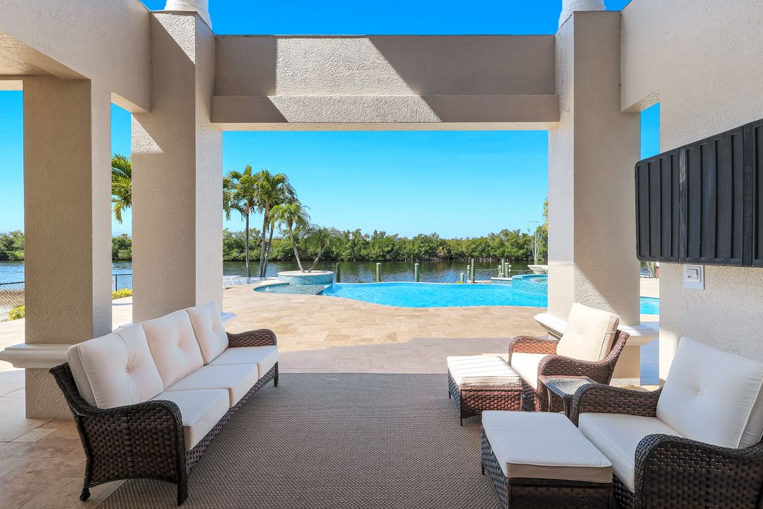 4842 SW 29th Ave, Cape Coral, FL 33914