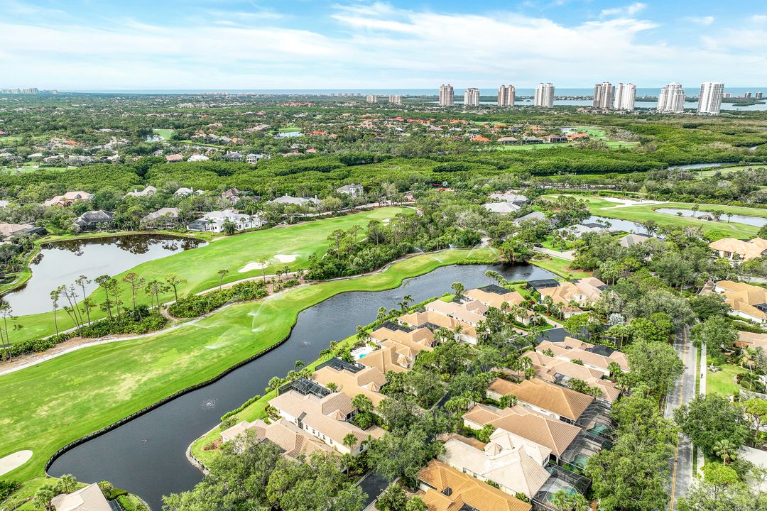 3671 Olde Cottage Ln, Bonita Springs, FL 34134