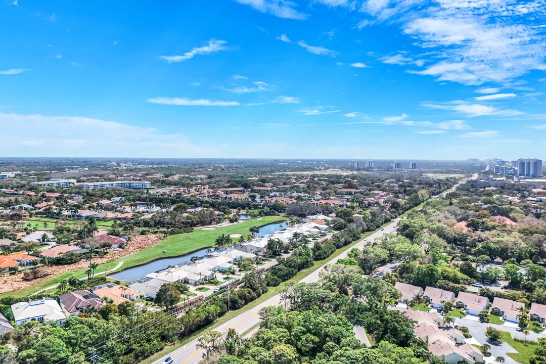 15588 Whitney Ln, Naples, FL 34110