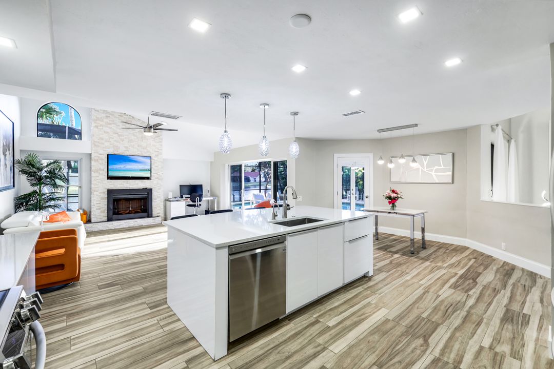 3653 Saybrook Pl, Bonita Springs, FL 34134