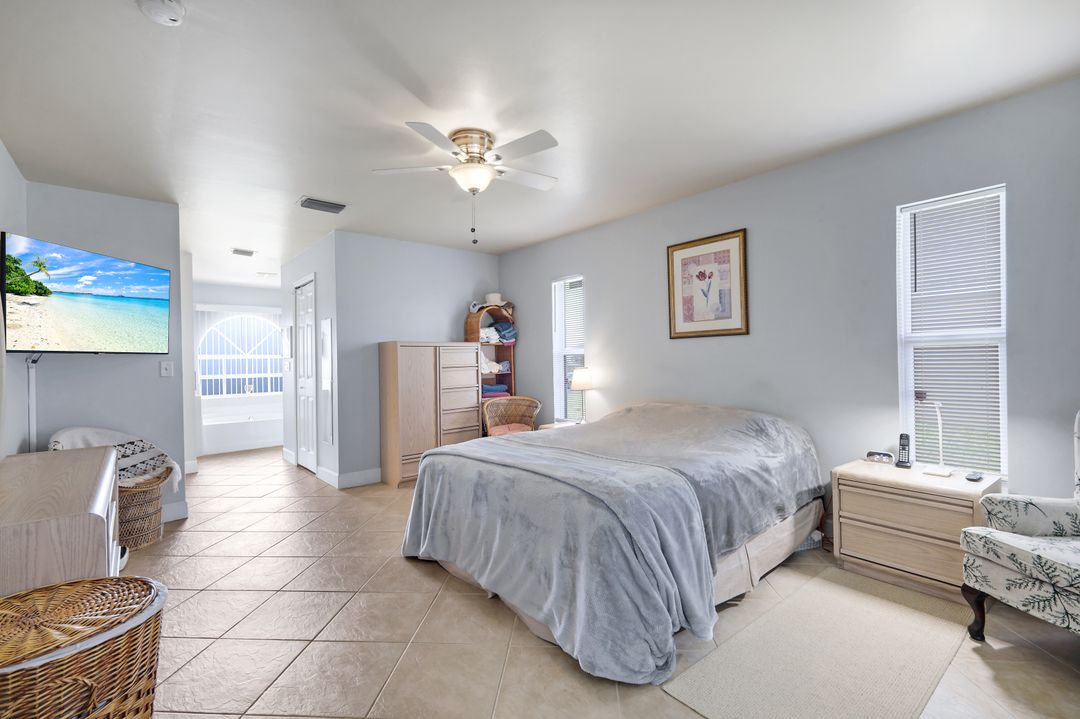 405 NW 18th Ave, Cape Coral, FL 33993