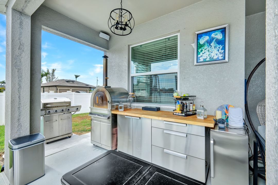 926 SW 29th St, Cape Coral, FL 33914