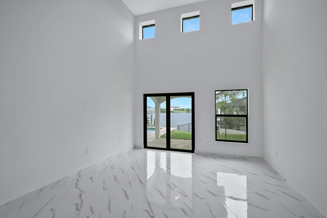 3505 NW 44th Ave, Cape Coral, FL 33993