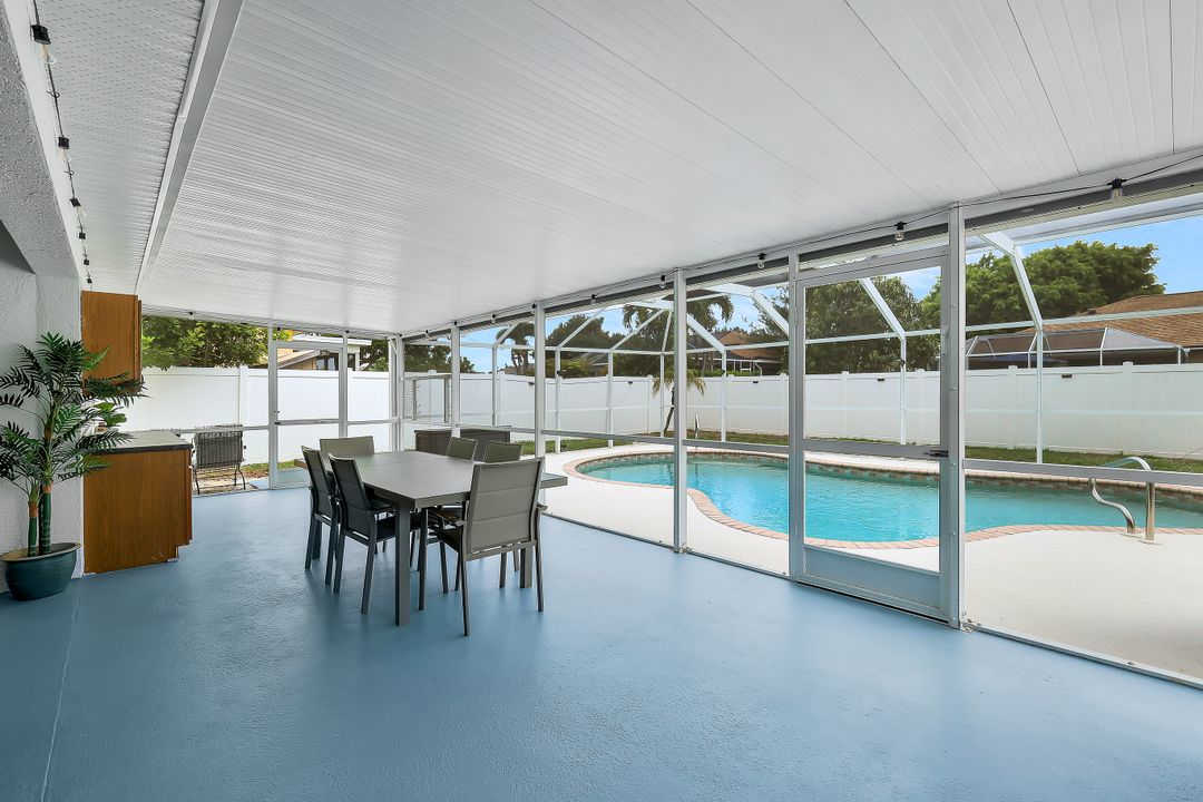 317 SE 18th Terrace, Cape Coral, FL 33990