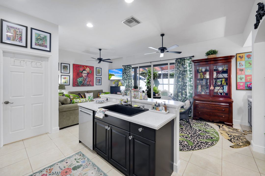 13963 Avon Park Cir, Fort Myers, FL 33912