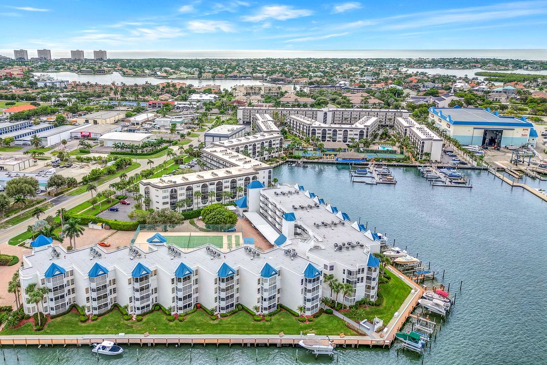 991 N Barfield Dr #205, Marco Island, FL 34145