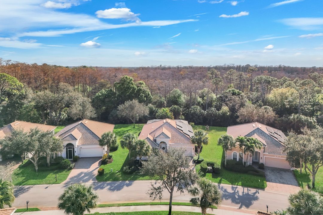 10542 Yorkstone Dr, Bonita Springs, FL 34135