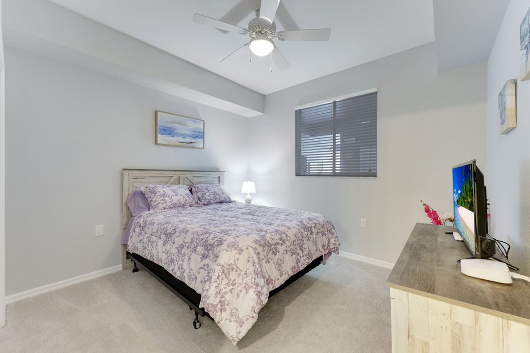 16635 Lake Cir Dr #614, Fort Myers, FL 33908