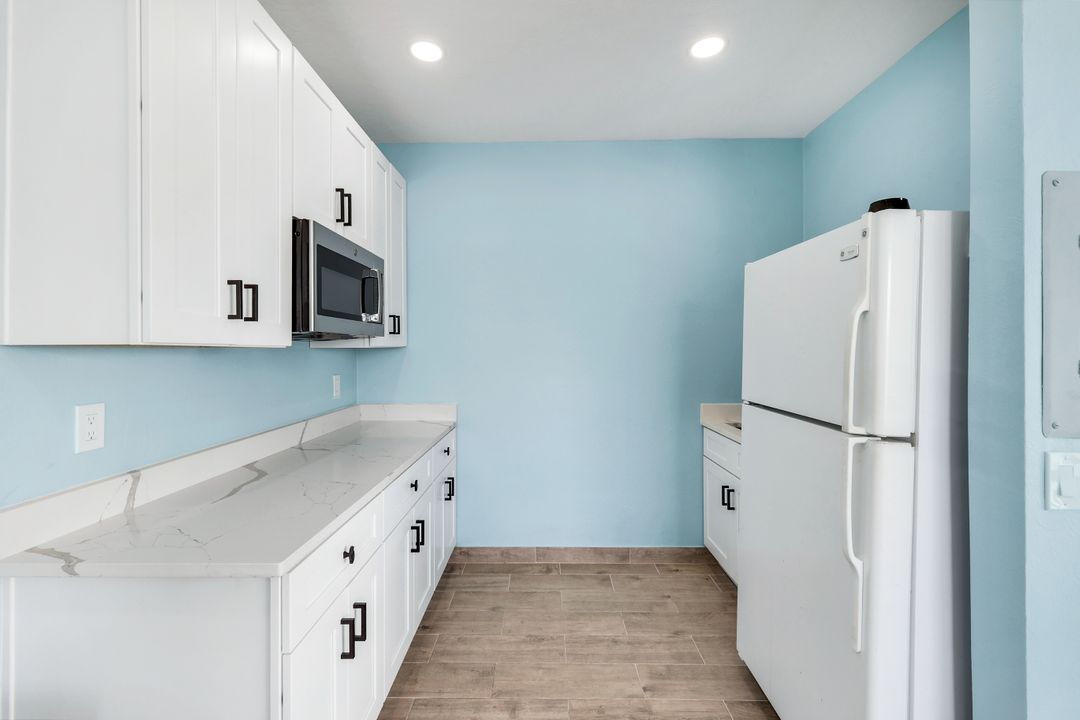 1714 Bikini Ct #103, Cape Coral, FL 33904