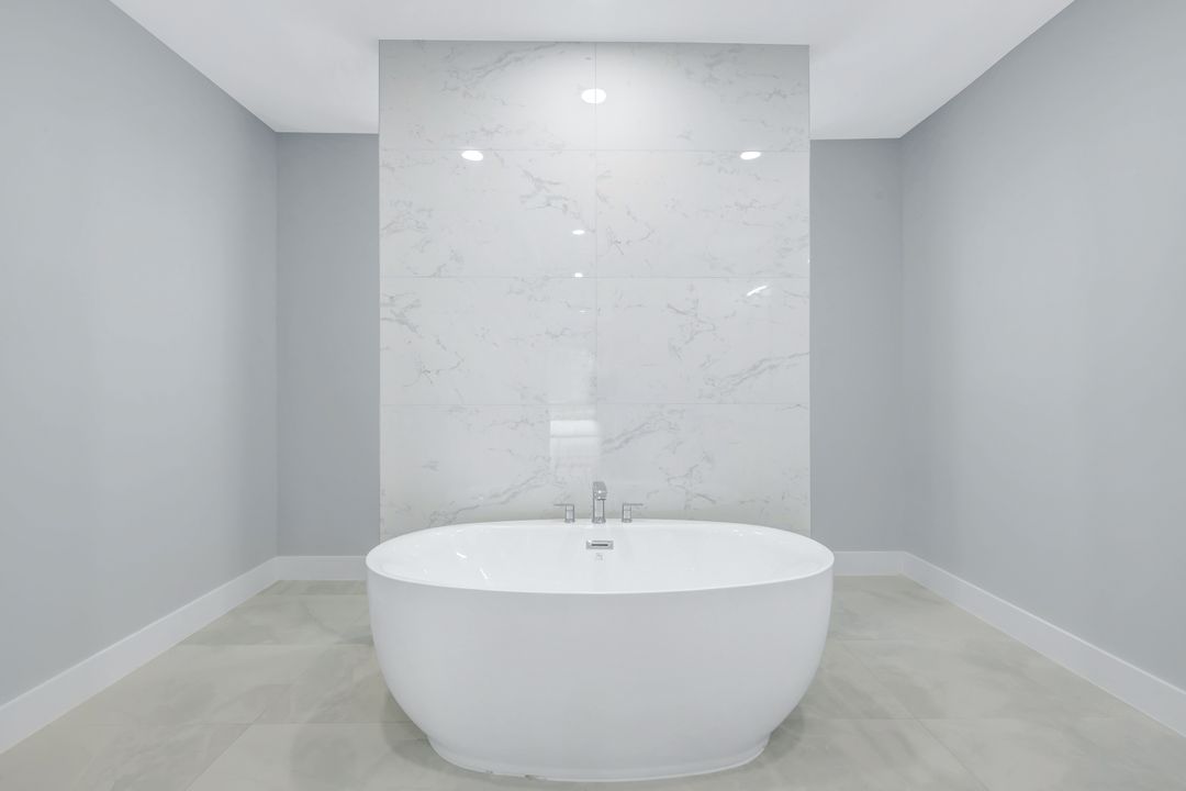 3840 NW 43rd Pl, Cape Coral, FL 33993