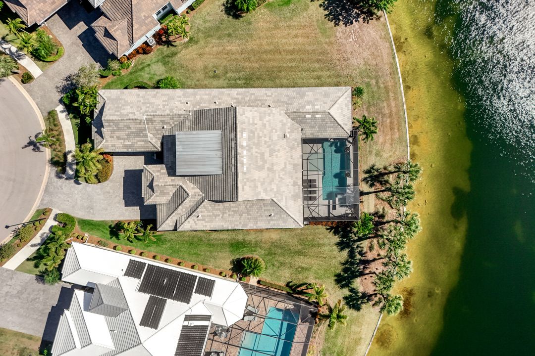 6072 Lucaya Wy, Naples, FL 34112