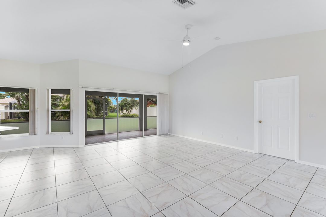204 SE 19th Terrace, Cape Coral, FL 33990