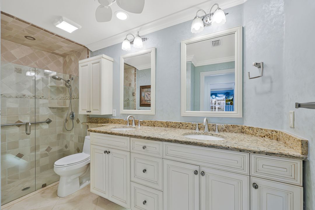 5386 Guadeloupe Way, Naples, FL 34119