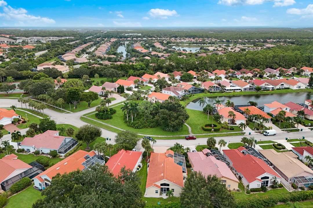 129 Sabal Lake Dr, Naples, FL 34104