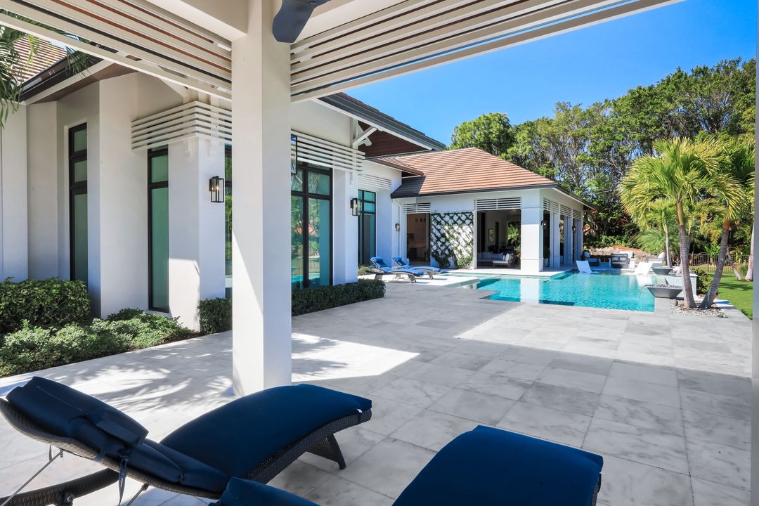 2818 Thistle Way, Naples, FL 34105