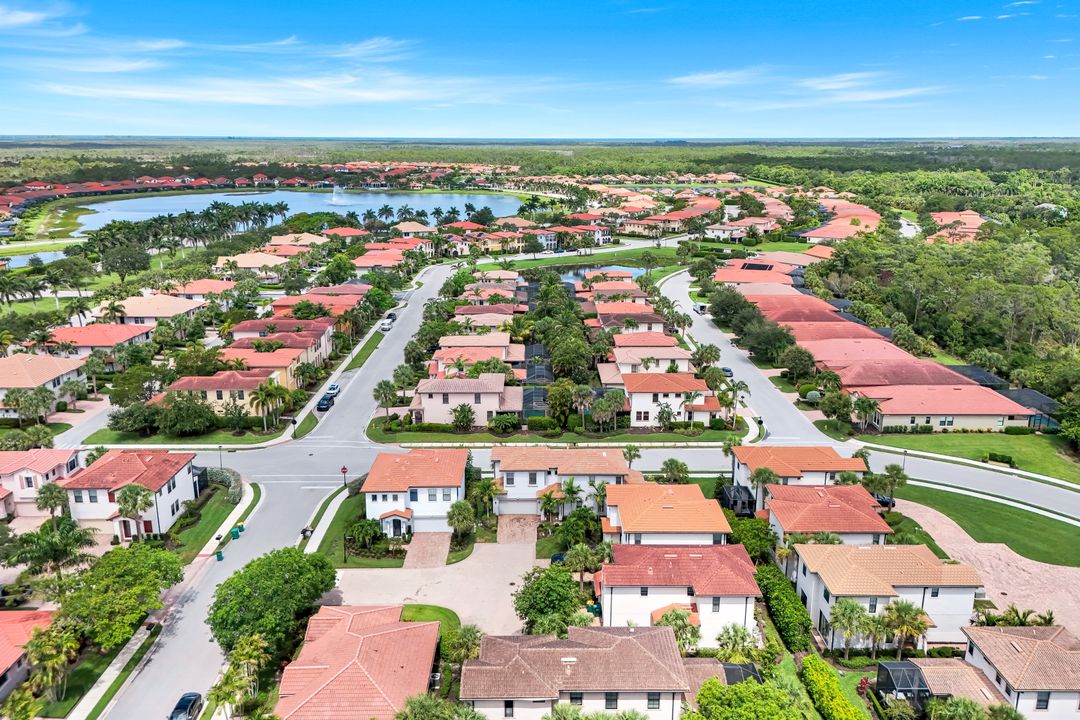 1141 Antaras Ct N, Naples, FL 34113