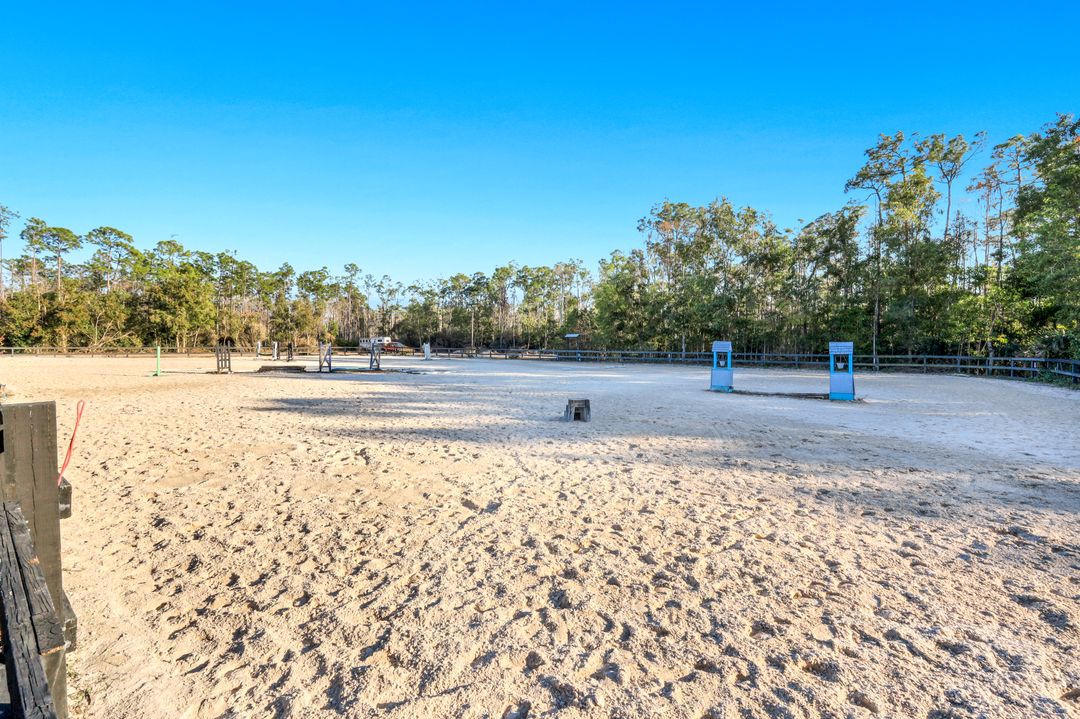 13731 E Terry St, Bonita Springs, FL 34135