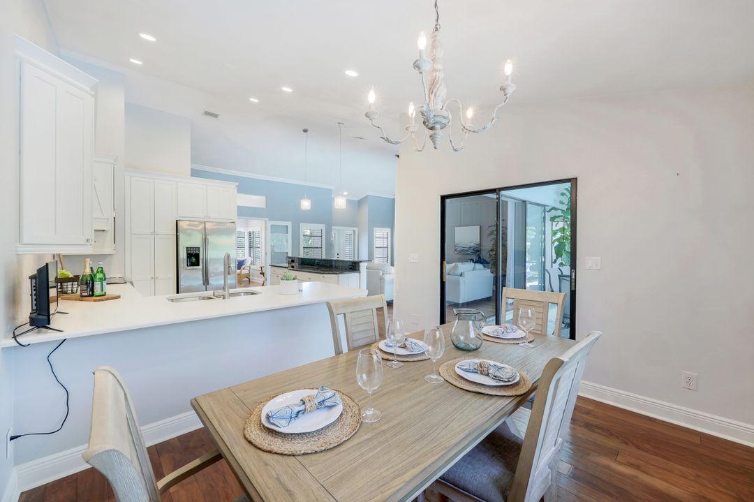 430 Cypress Way E, Naples, FL 34110