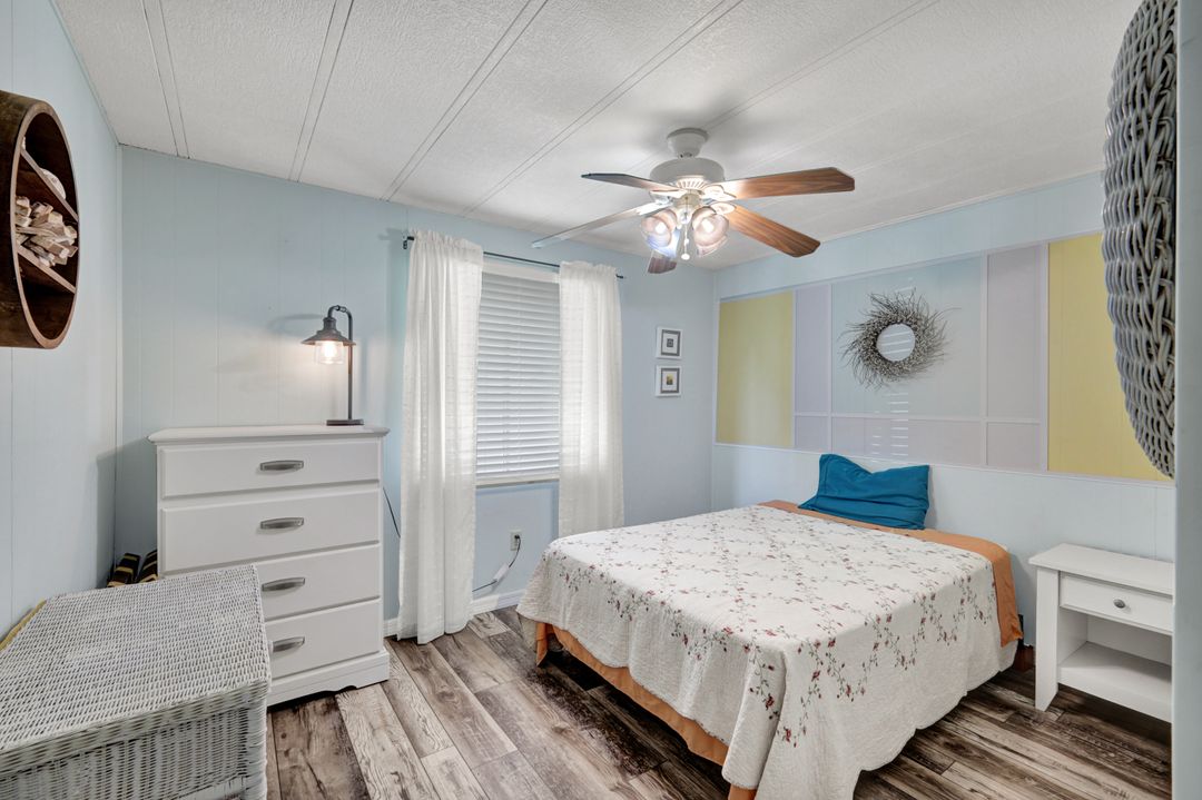 16049 Hibiscus Way, North Fort Myers, FL 33903