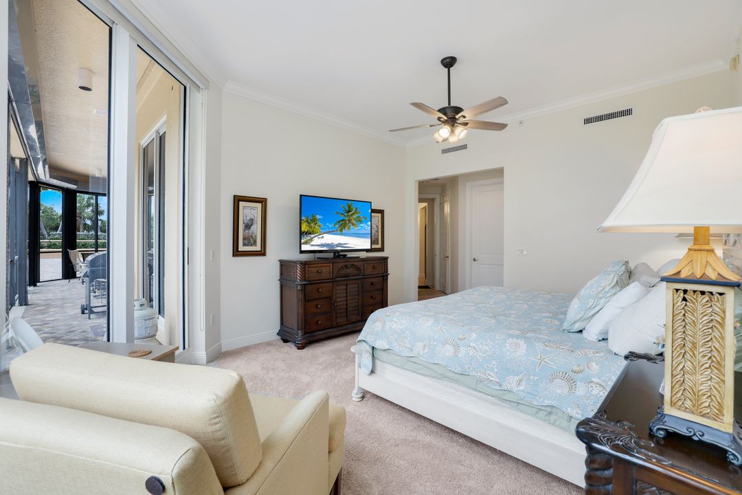 1050 Borghese Ln #106, Naples, FL 34114
