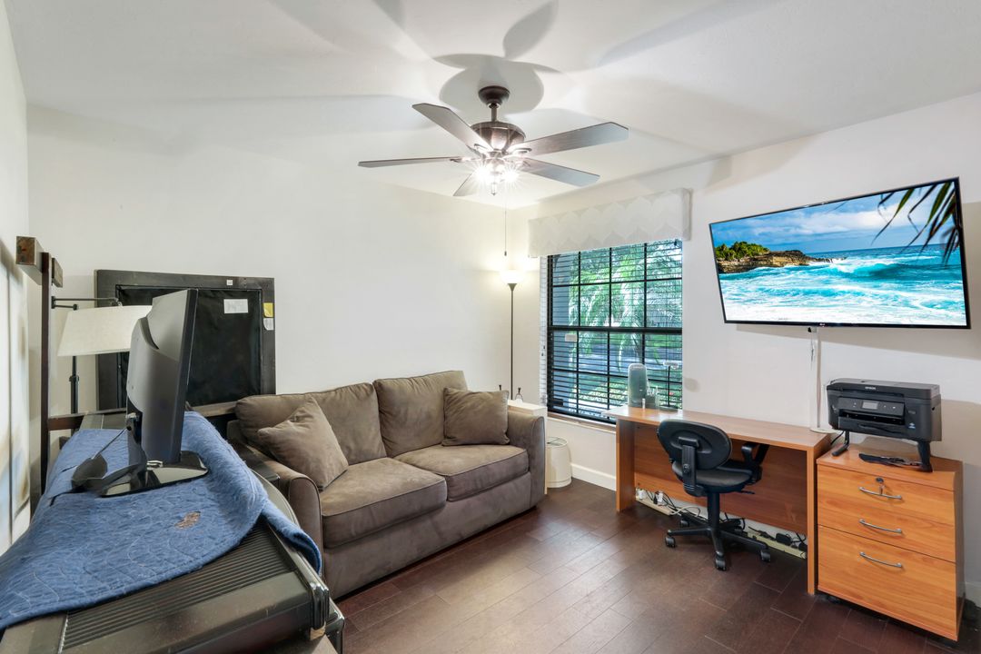 9371 Windlake Dr, Fort Myers, FL 33967