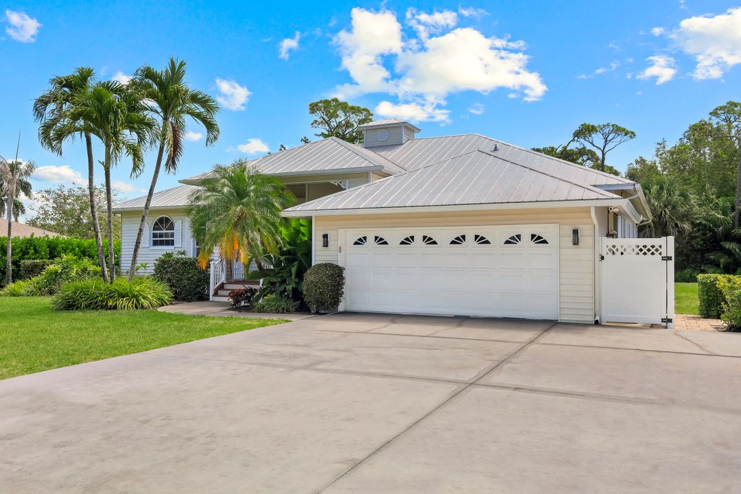28165 Meadowlark Ln, Bonita Springs, FL 34134