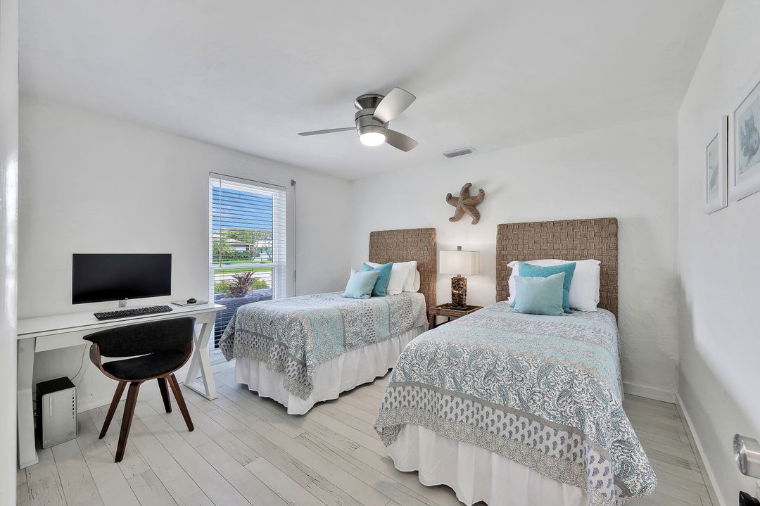 28448 Las Palmas Cir, Bonita Springs, FL 34135