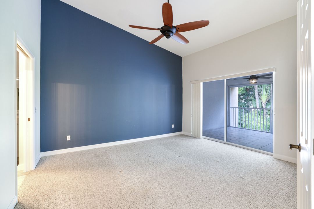 2055 Cascades Dr #4, Naples, FL 34112