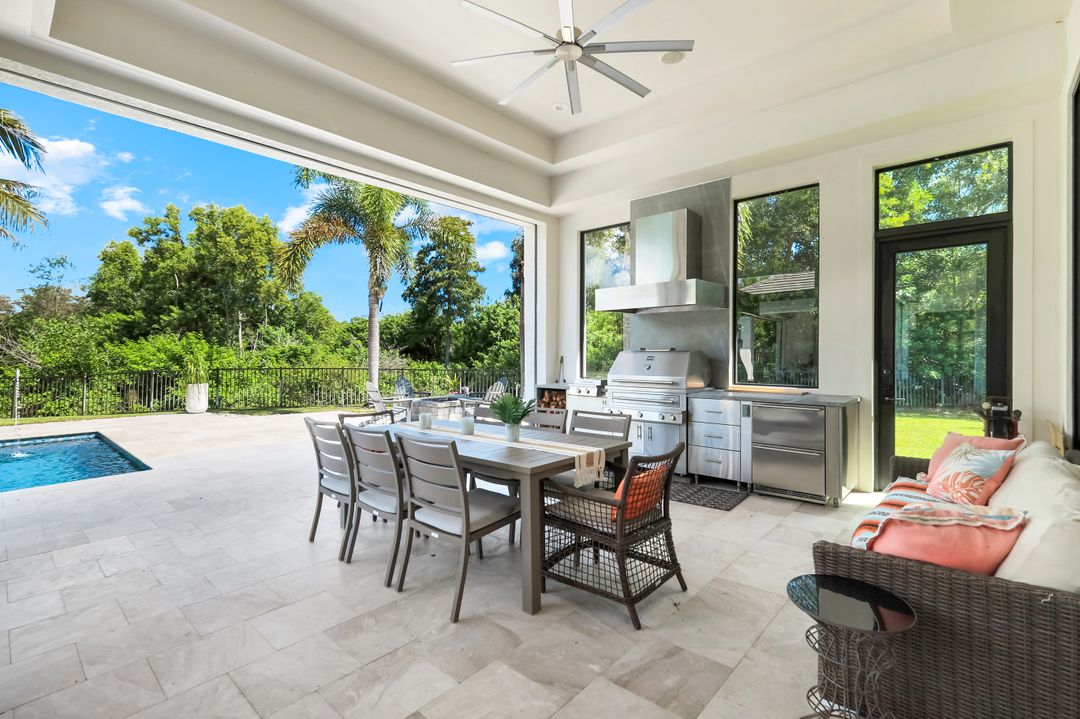 5861 Napa Woods Way, Naples, FL 34116