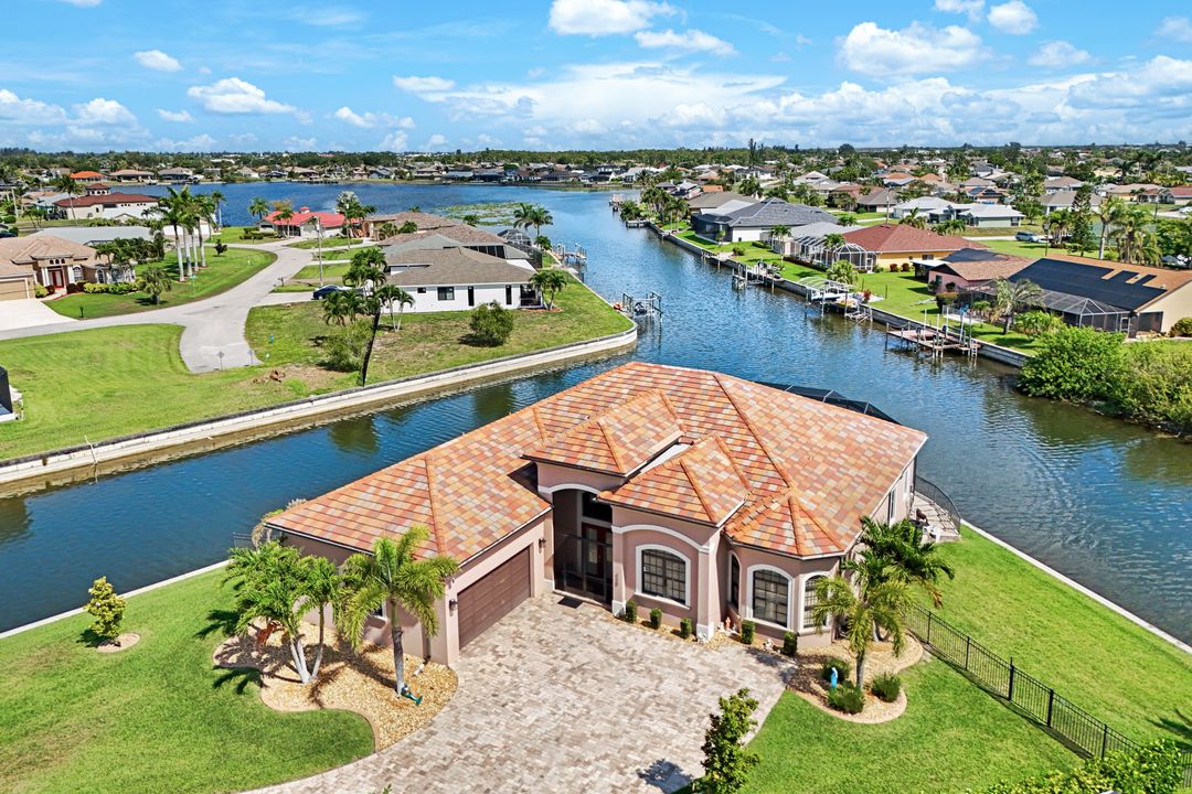 225 SW 12th Terrace, Cape Coral, FL 33991