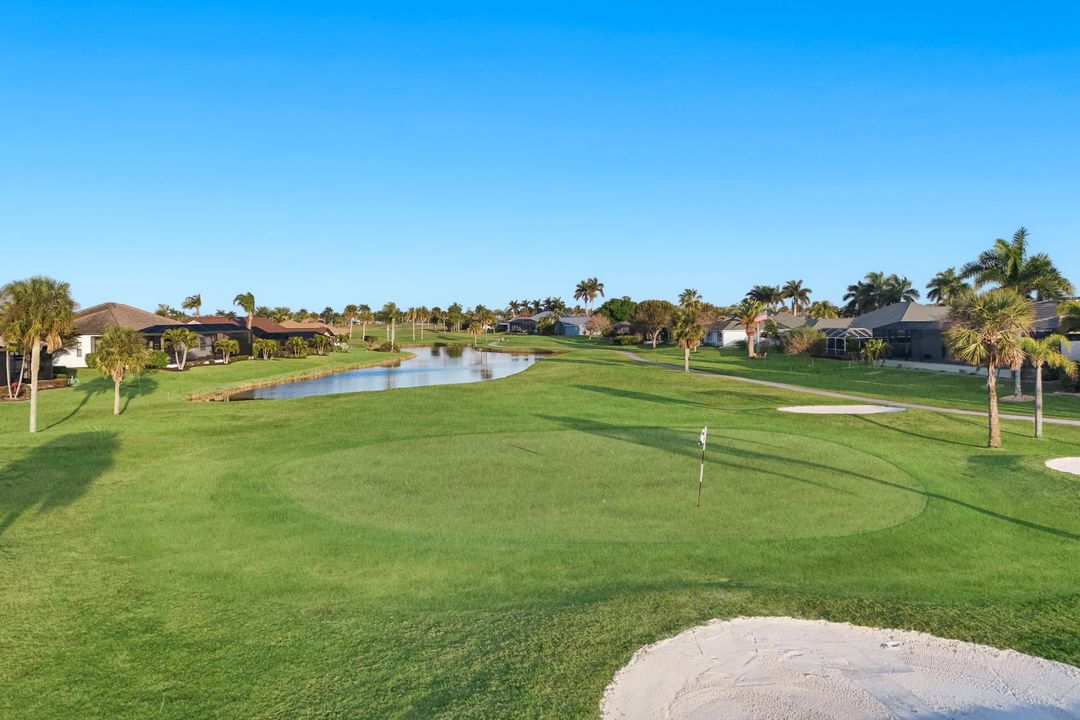 11841 Princess Grace Ct, Cape Coral, FL 33991