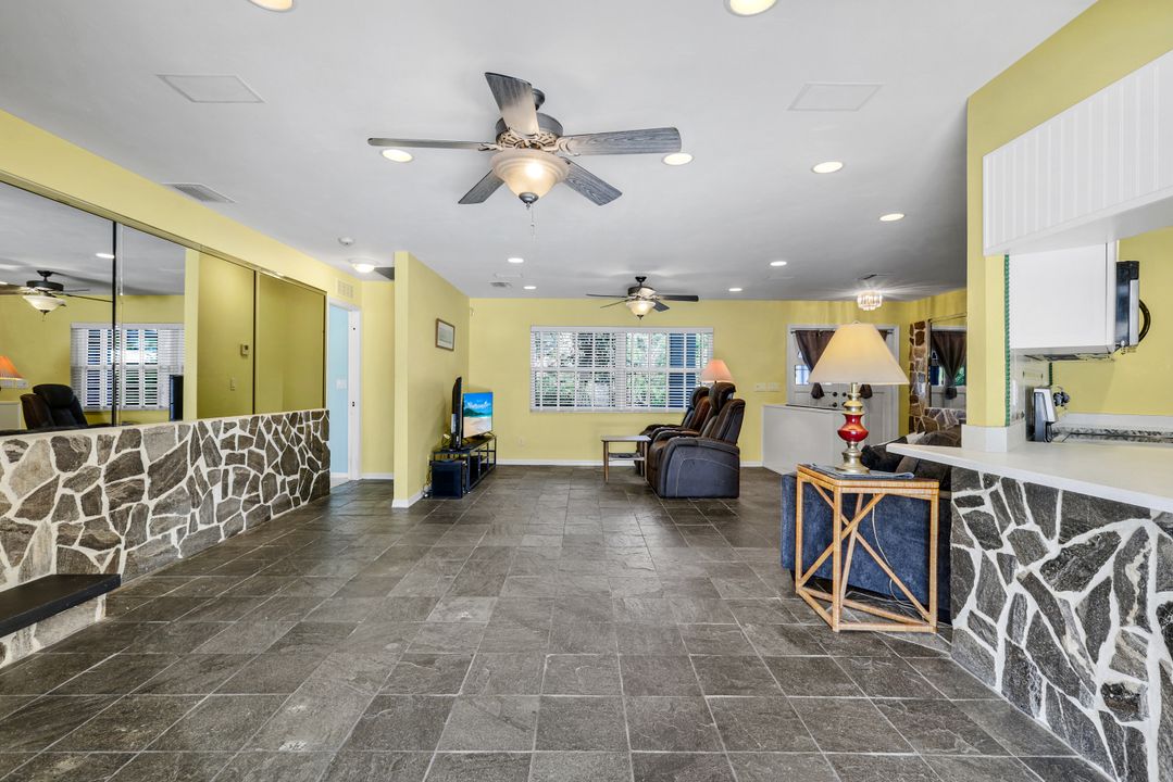 6029 Higgins Ave, Fort Myers, FL 33905