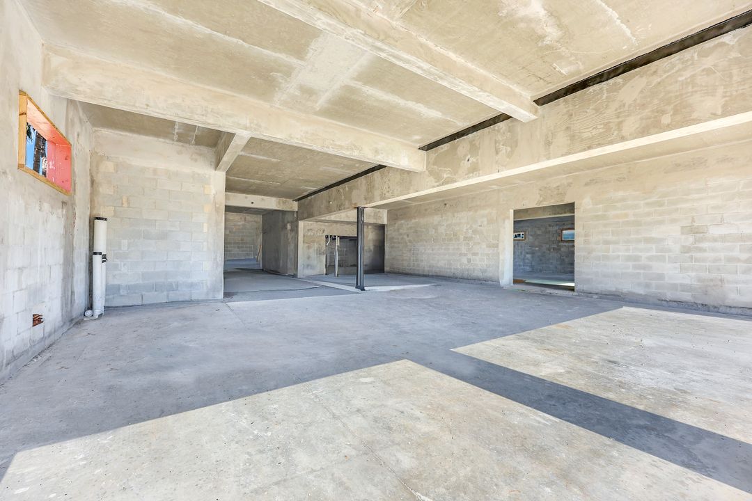 415 Seabee Ave, Naples, FL 34108