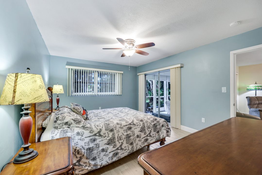 5419 Rattlesnake Hammock Rd, Naples, FL 34113