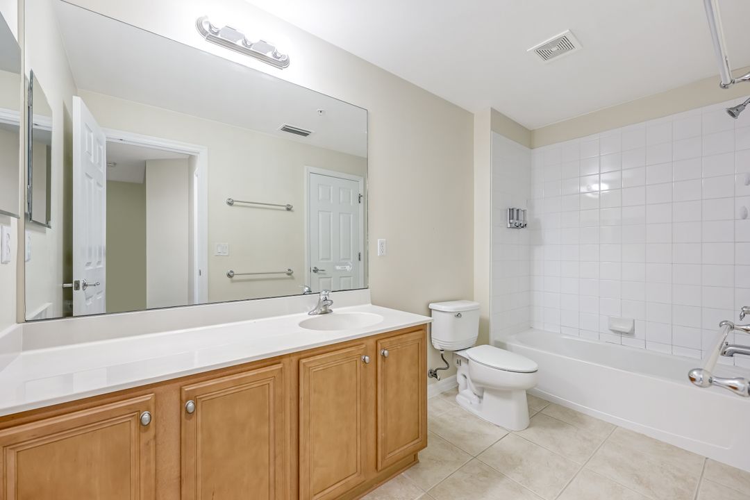 16162 Ravina Way #65, Naples, FL 34110