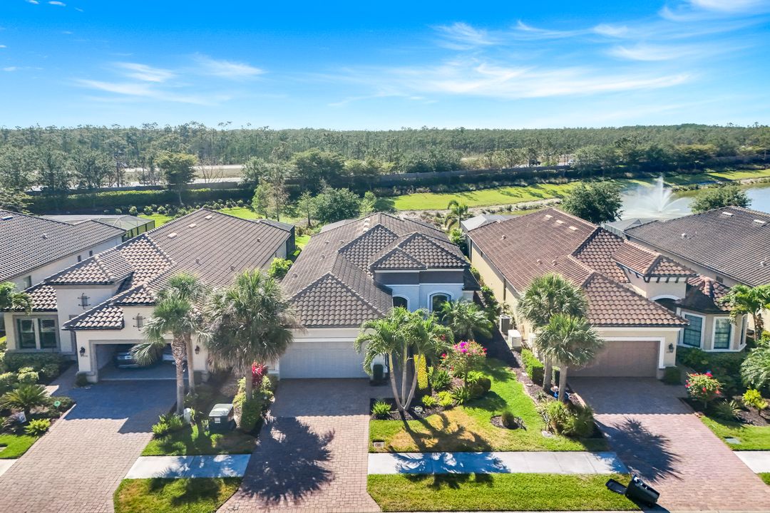 23737 Pebble Pointe Ln, Bonita Springs, FL 34135