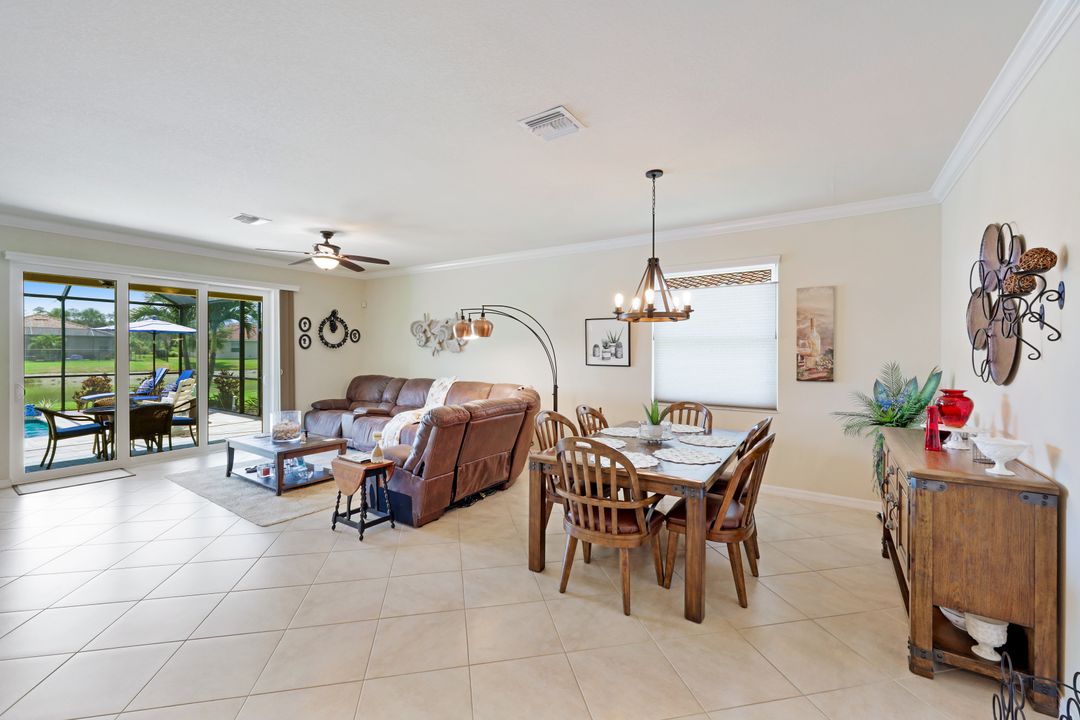 3624 Valle Santa Cir, Cape Coral, FL 33909