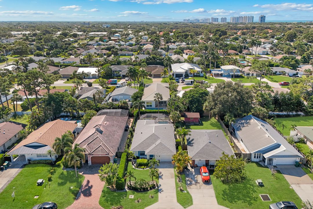 768 96th Ave N, Naples, FL 34108