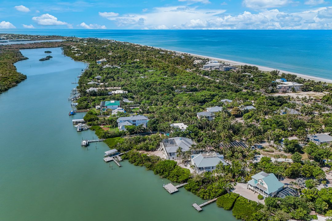 16211 Captiva Dr, Captiva, FL 33924