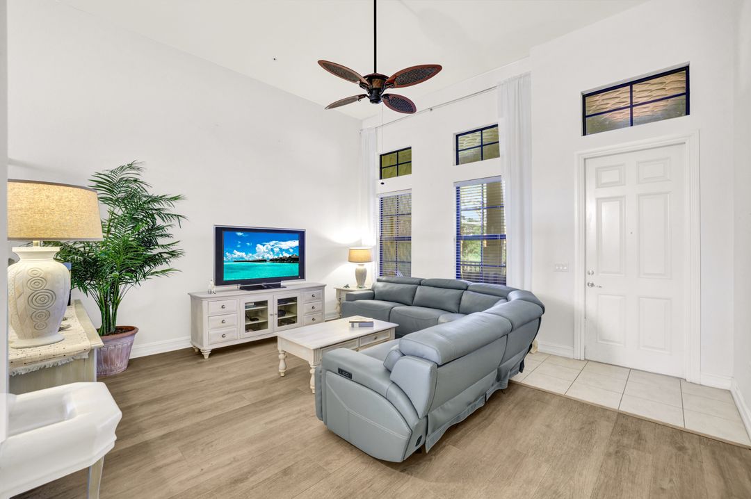 9115 Capistrano St S  #8207, Naples, FL 34113