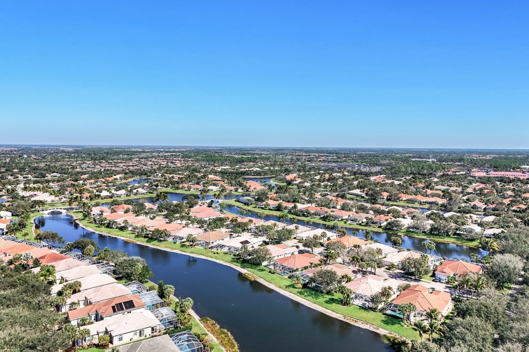 3025 Futuna Ln, Naples, FL 34119