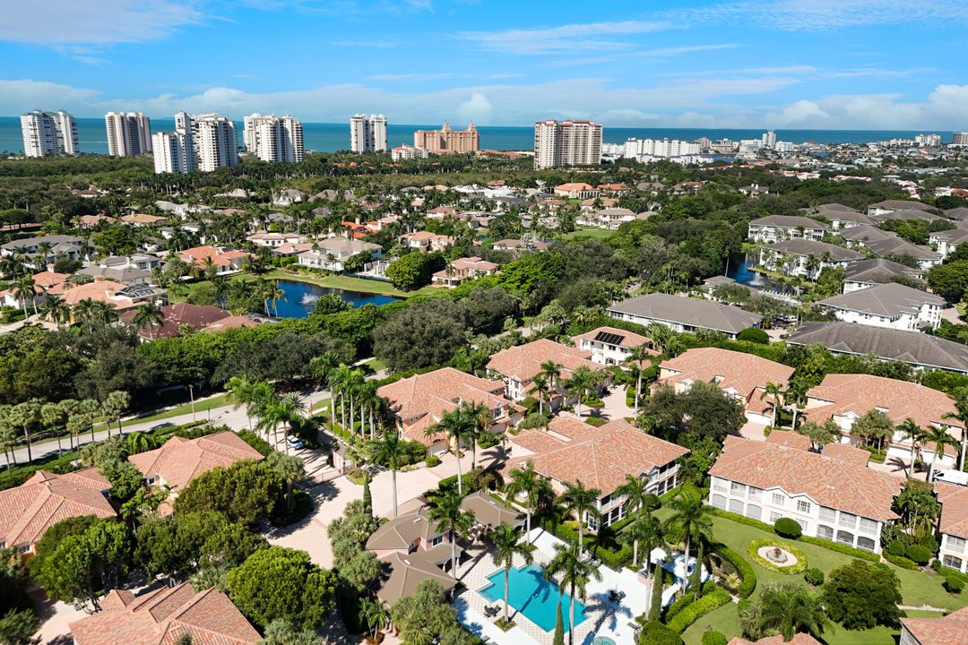 510 Via Veneto #102, Naples, FL 34108