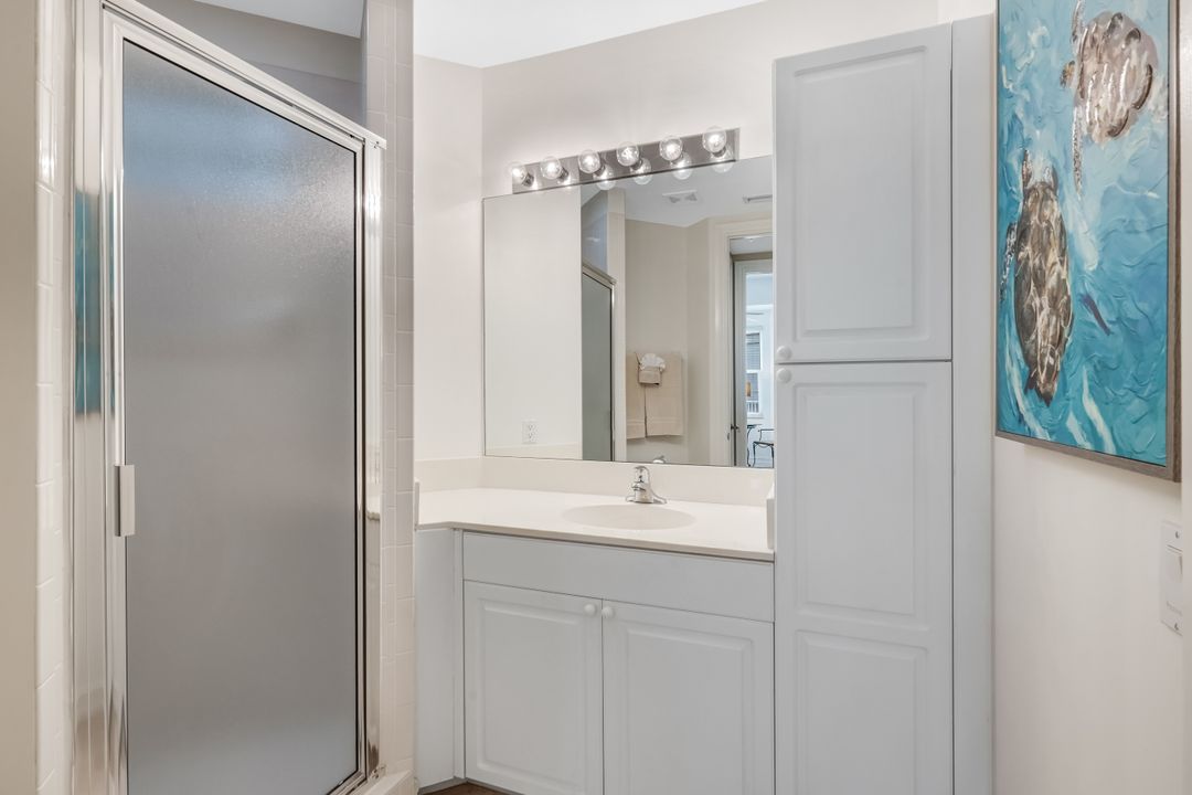 820 Bentwater Cir #101, Naples, FL 34108