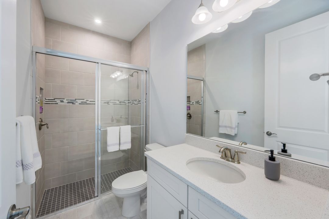 15236 Turin Dr, Naples, FL 34114