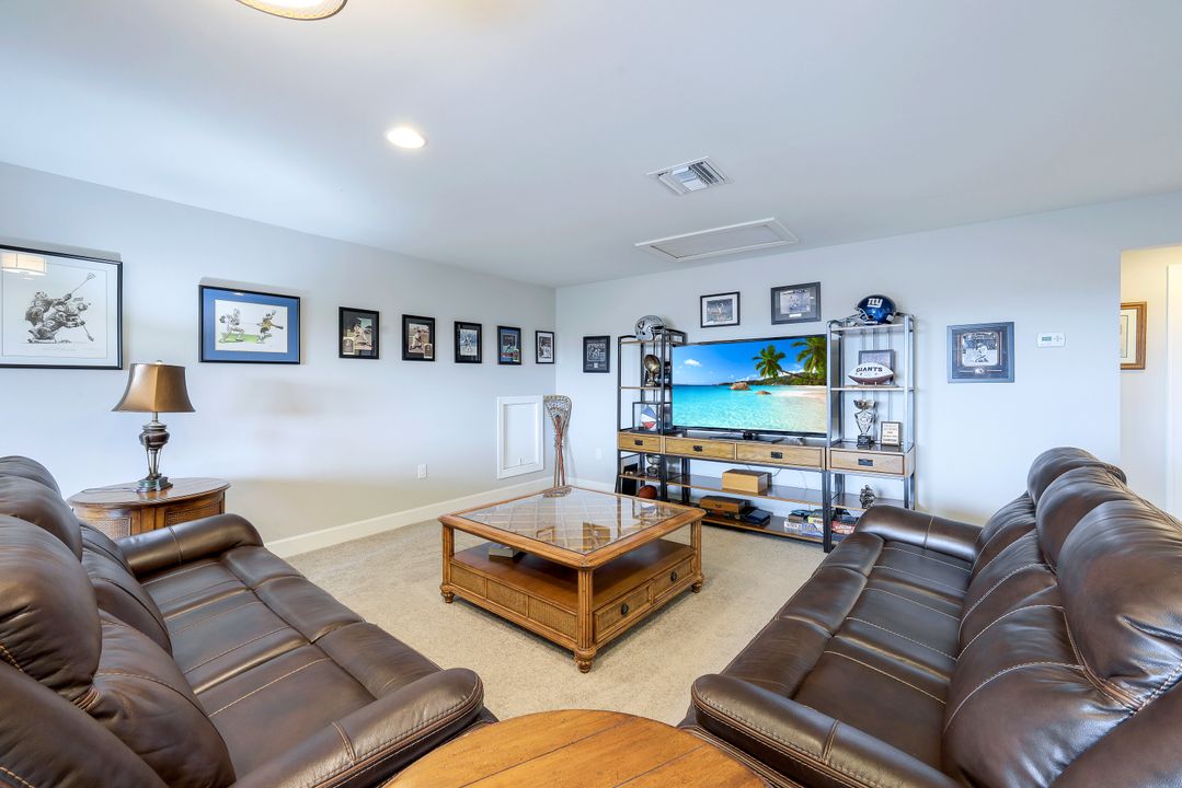 9437 Whooping Crane Wy, Naples, FL 34120