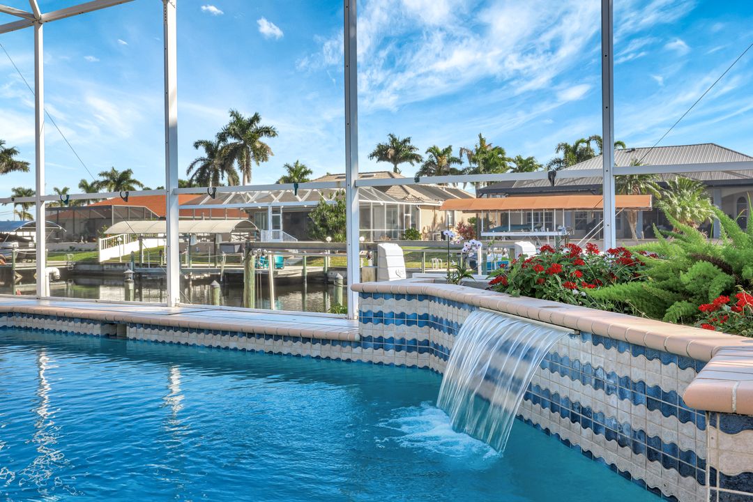 4315 SW 22nd Ct, Cape Coral, FL 33914